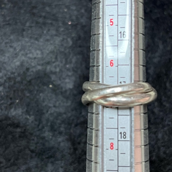 Sterling Silver 925 Rolling Trinity Band Ring - Triple Interlinked Bands - Picture 6 of 6